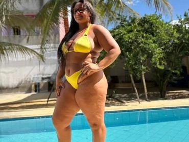 Morena  acompanhante de Luxo em Bom Jesus da Lapa