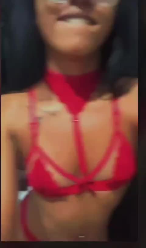 Índia Pocahontas 