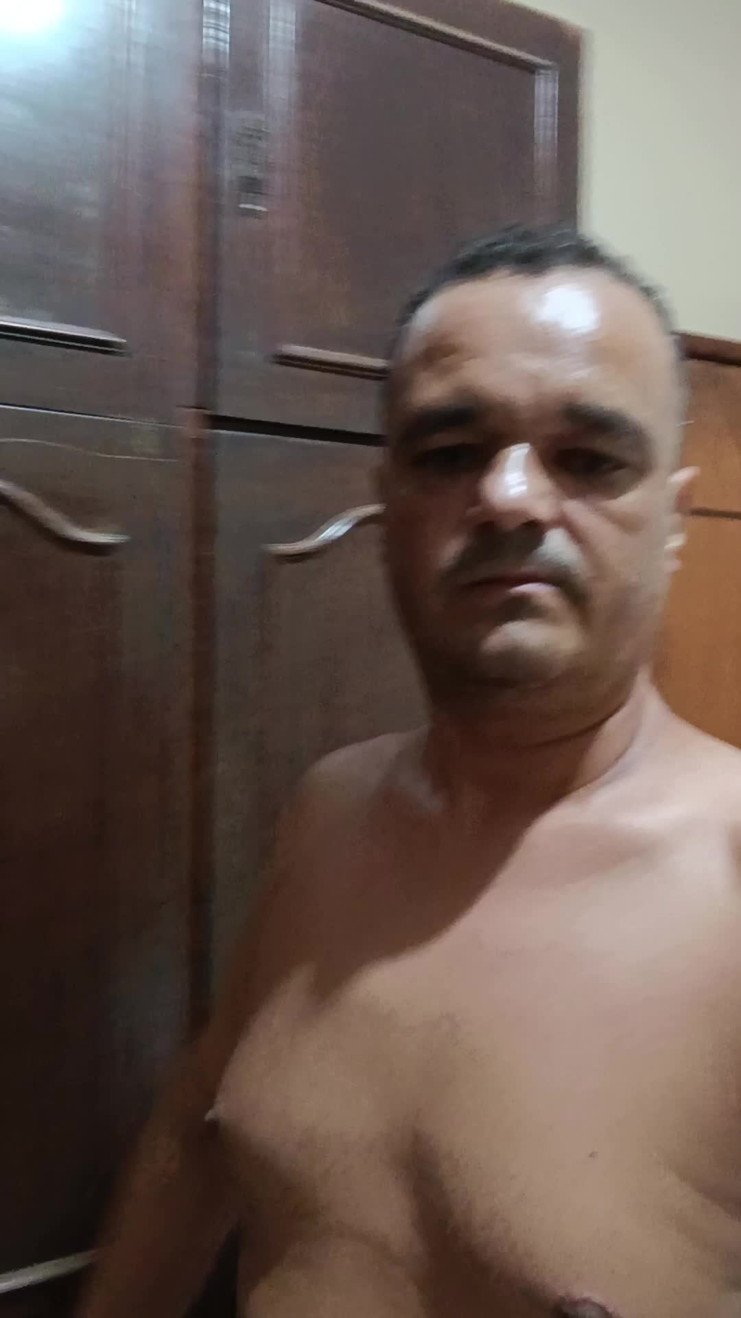 Oliveira 864